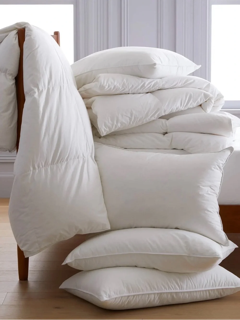 Quince Luxe Goose Down Pillow- Medium- King New